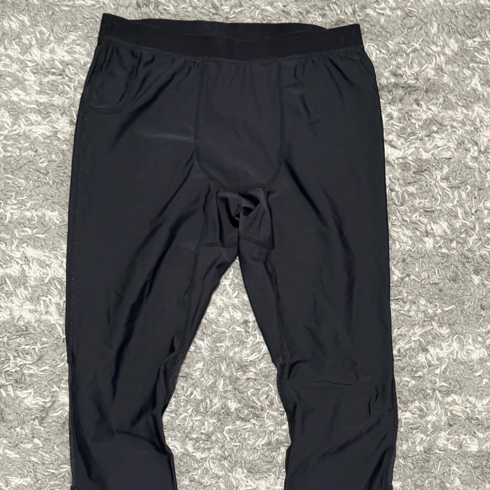 Ten Thousand men’s workout tights